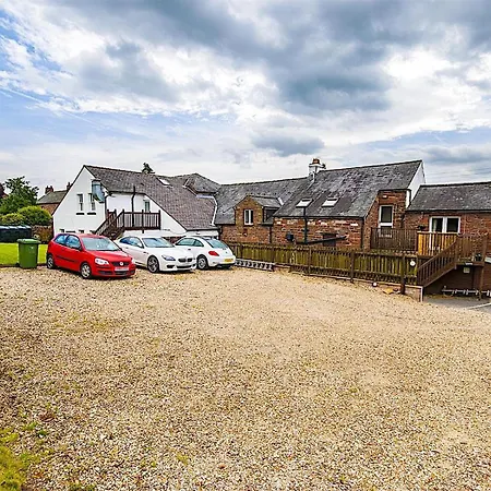 イン Black Swan Culgaith